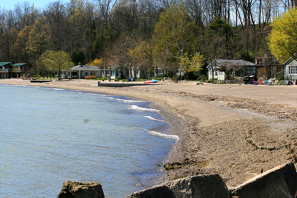 Cottages along the shore of Lake Erie, Ontario, Canada.