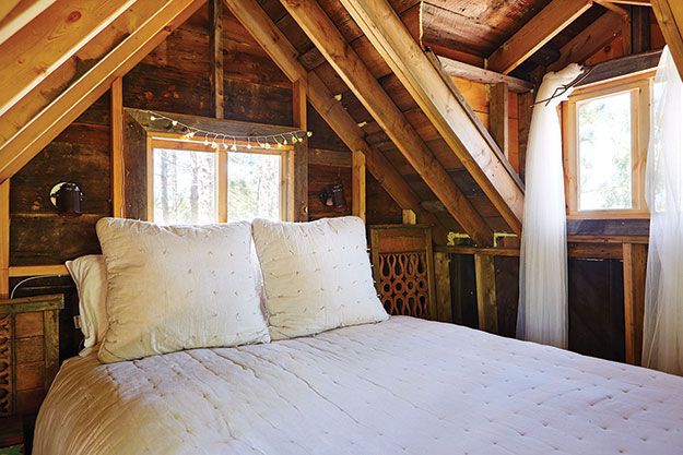 Loft bed