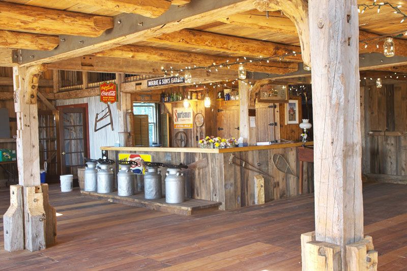 Barn-inpsired interior