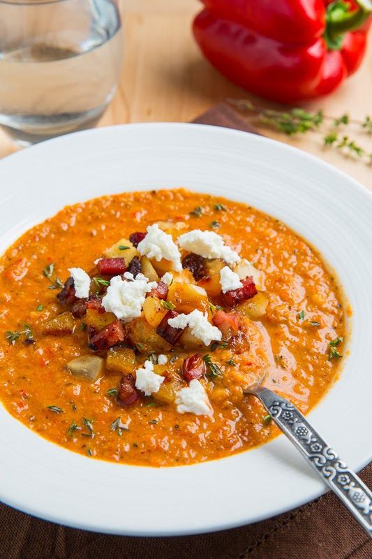 Roasted pepper and cauliflower soup with goat cheese