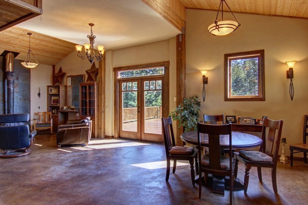 Barn-inspired interior