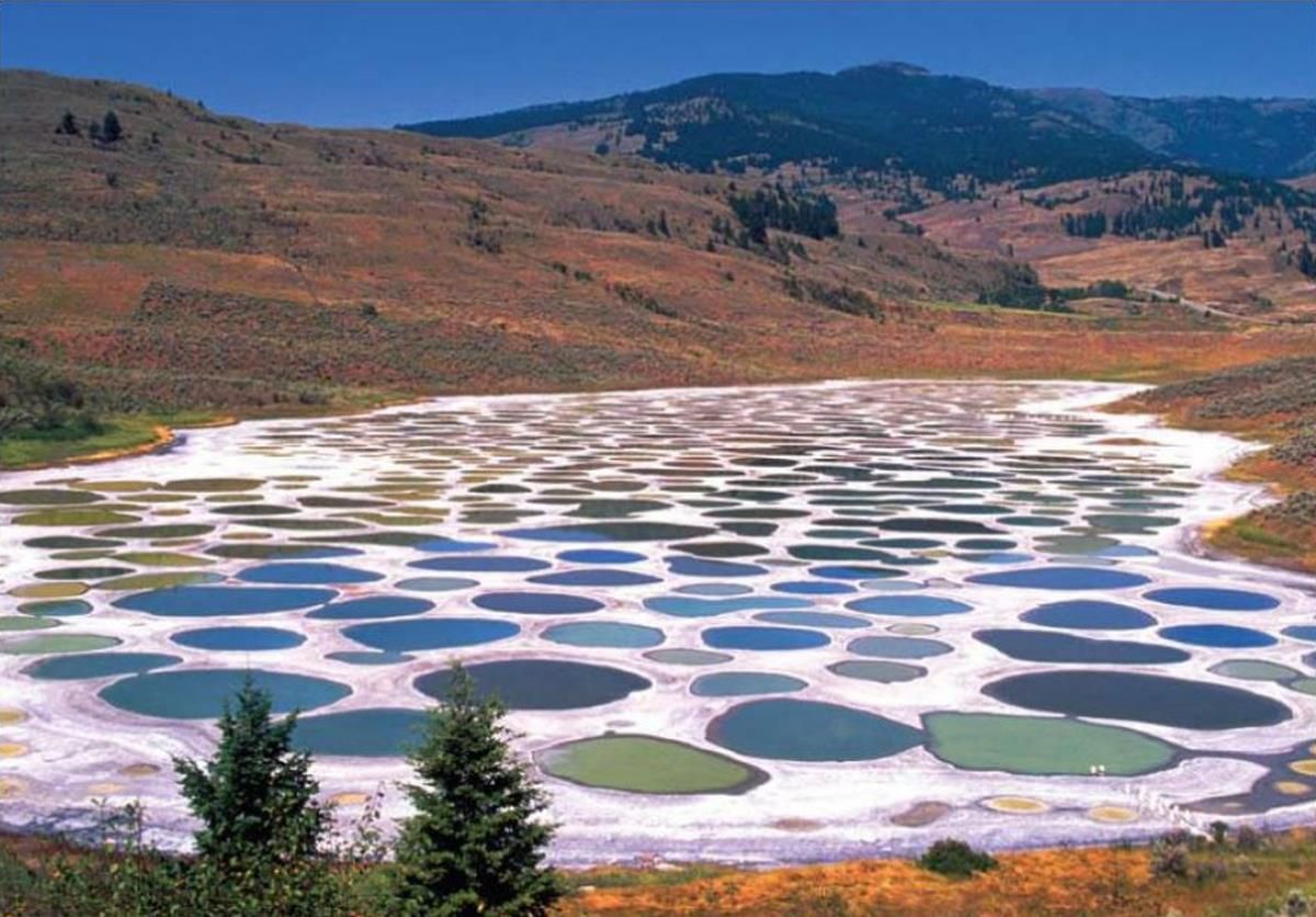 Spotted Lake, Canada