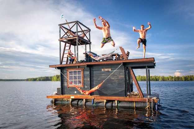Saunalautta houseboat