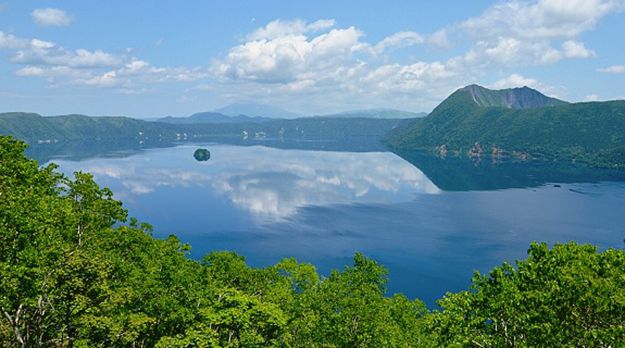 Lake Mashū, Japan
