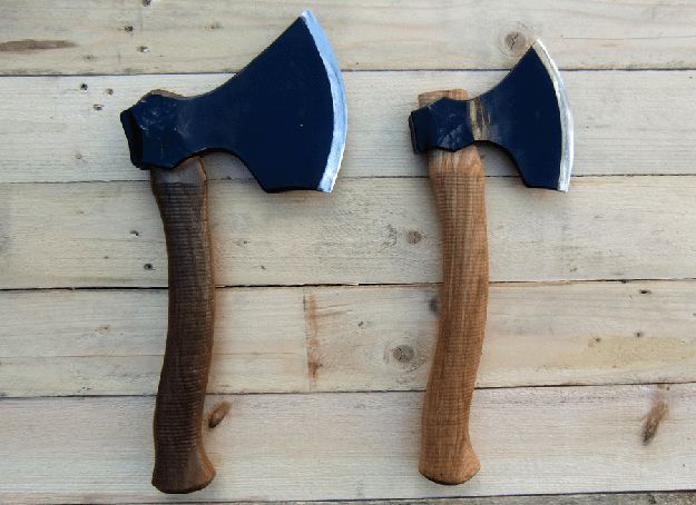 Svante Djarv Viking Axe