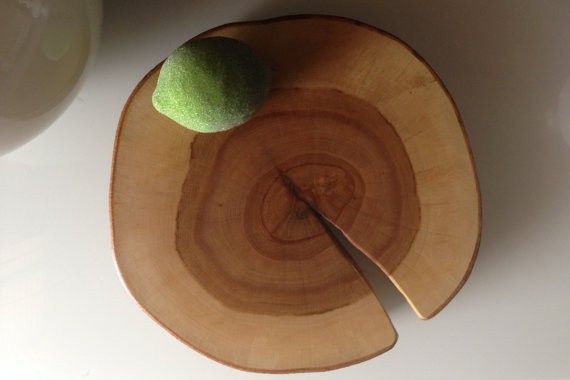 Stump cutting board