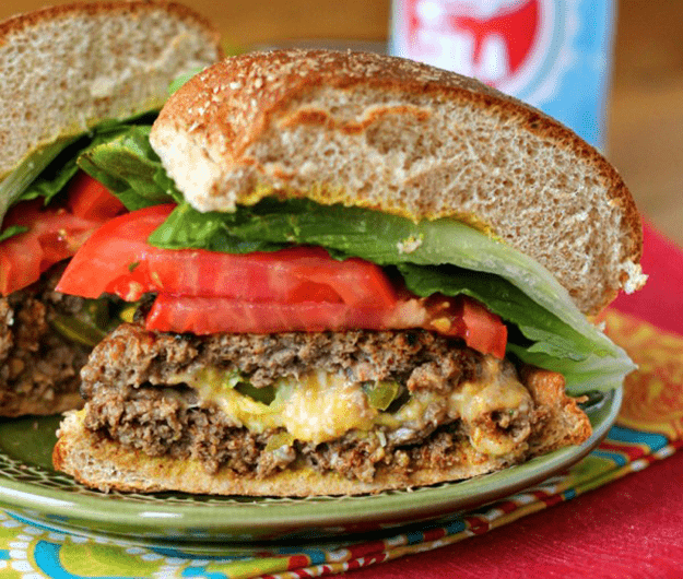 Jalapeno popper burger