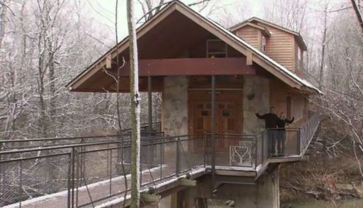 Exterior of train bridge