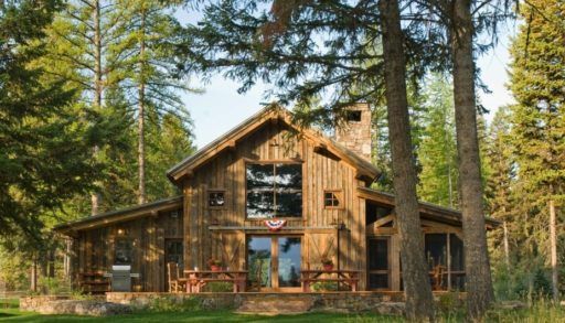 Exterrior of Montana Mountain Retreat