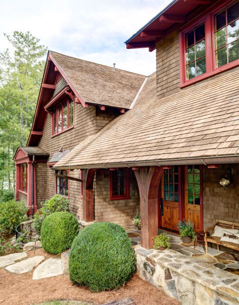 The exterior view of the lake house.
