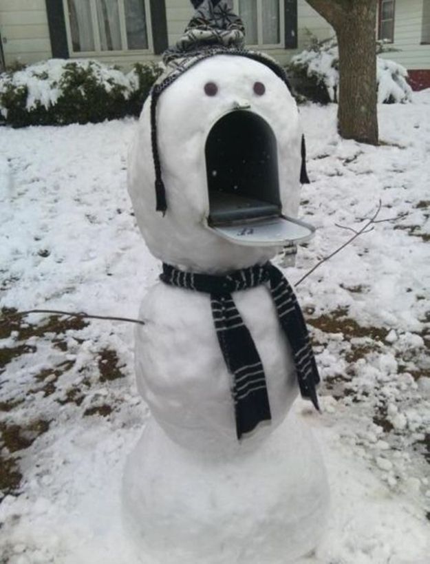 Snowman with mailbox for mouth
