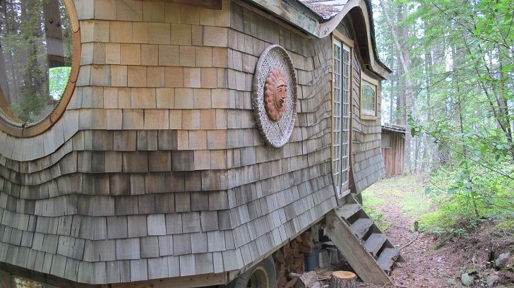 Exterior view of wall and door