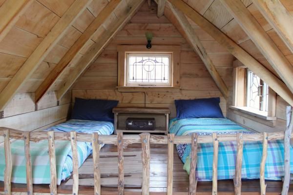 Kids' loft beds