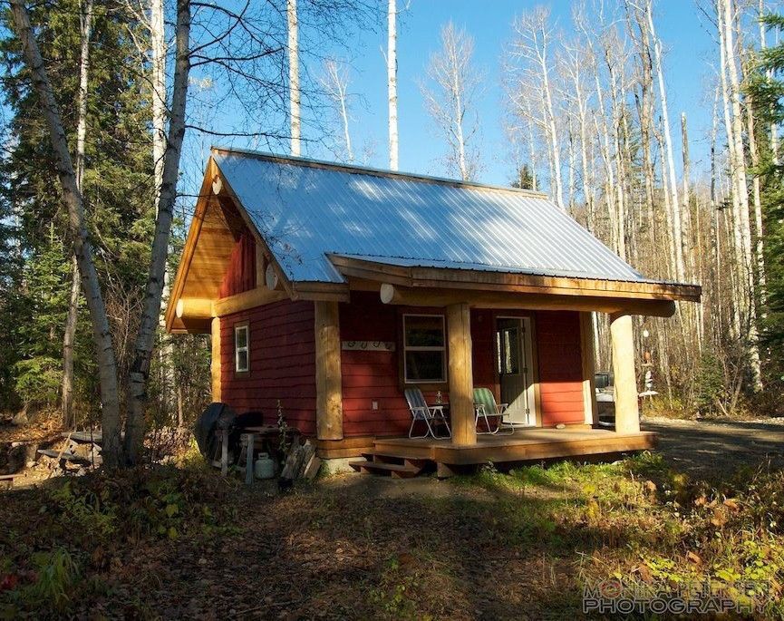 Tiny log cabin