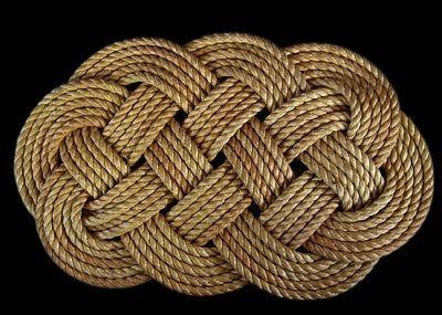 Plaited nautical rope rug
