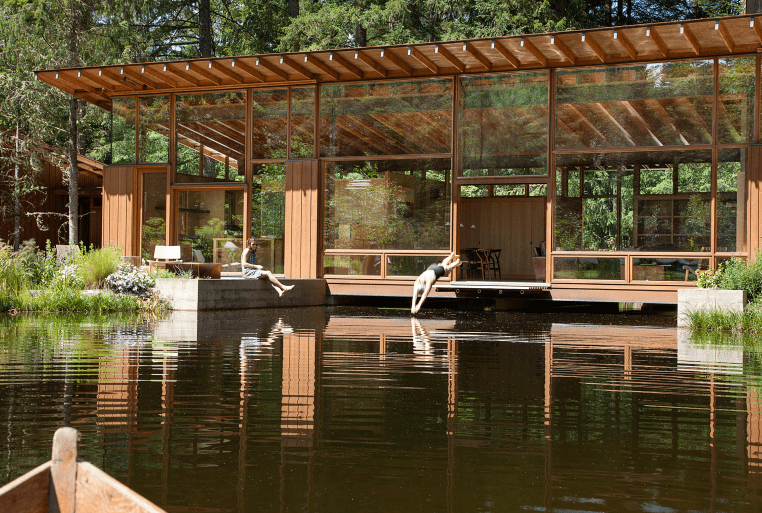 Newberg home