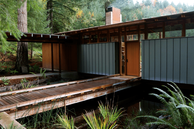 Newberg home