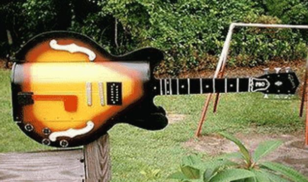 Guitar mailbox