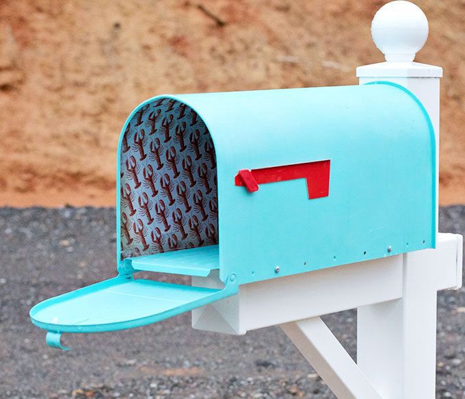 Mod podge mailbox