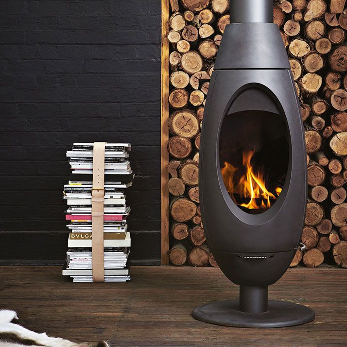 Oval wood stove