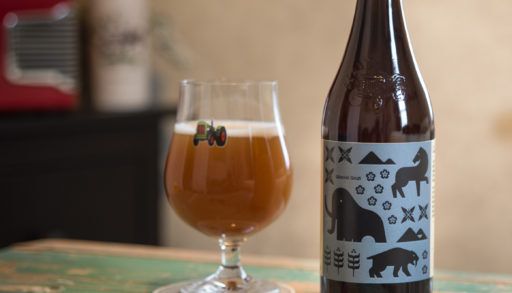 Glacial Gruit from Beau's Brewery bottle and glass