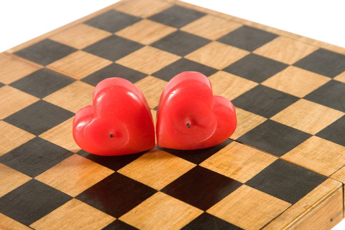 chess-board-with-hearts