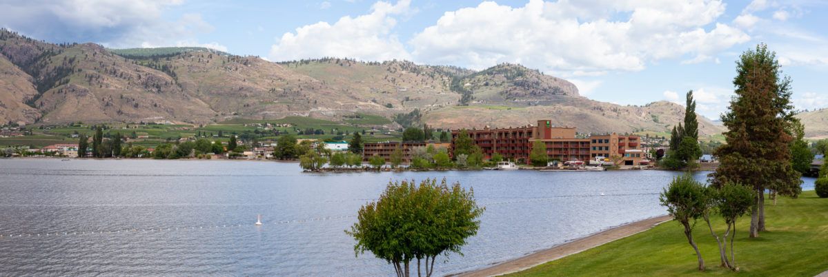 Osoyoos-Lake-British-Columbia