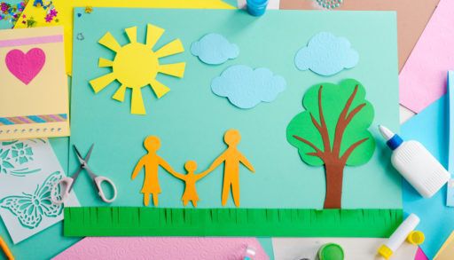 crafts-paper-a-family-cut-out-of-paper-diy