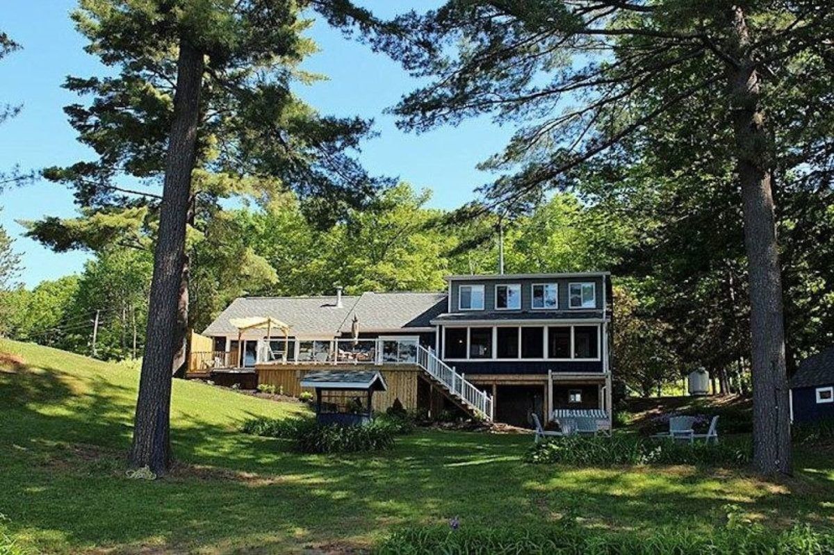 The Haliburton cottage on Mirror Lake.
