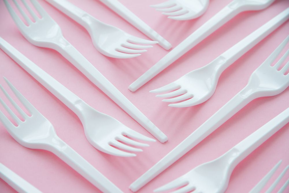plastic-forks
