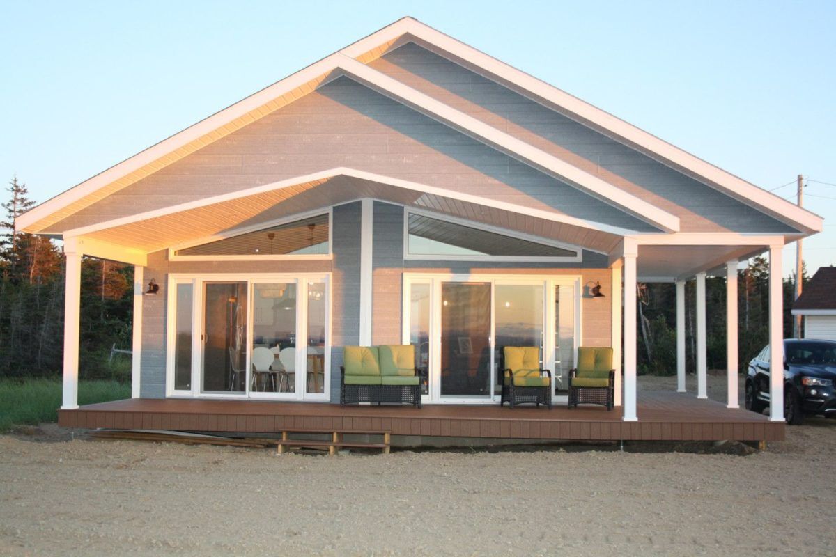 Beachfront cottage New Brunswick