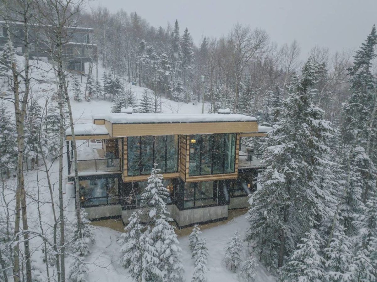 Cottage in the winter