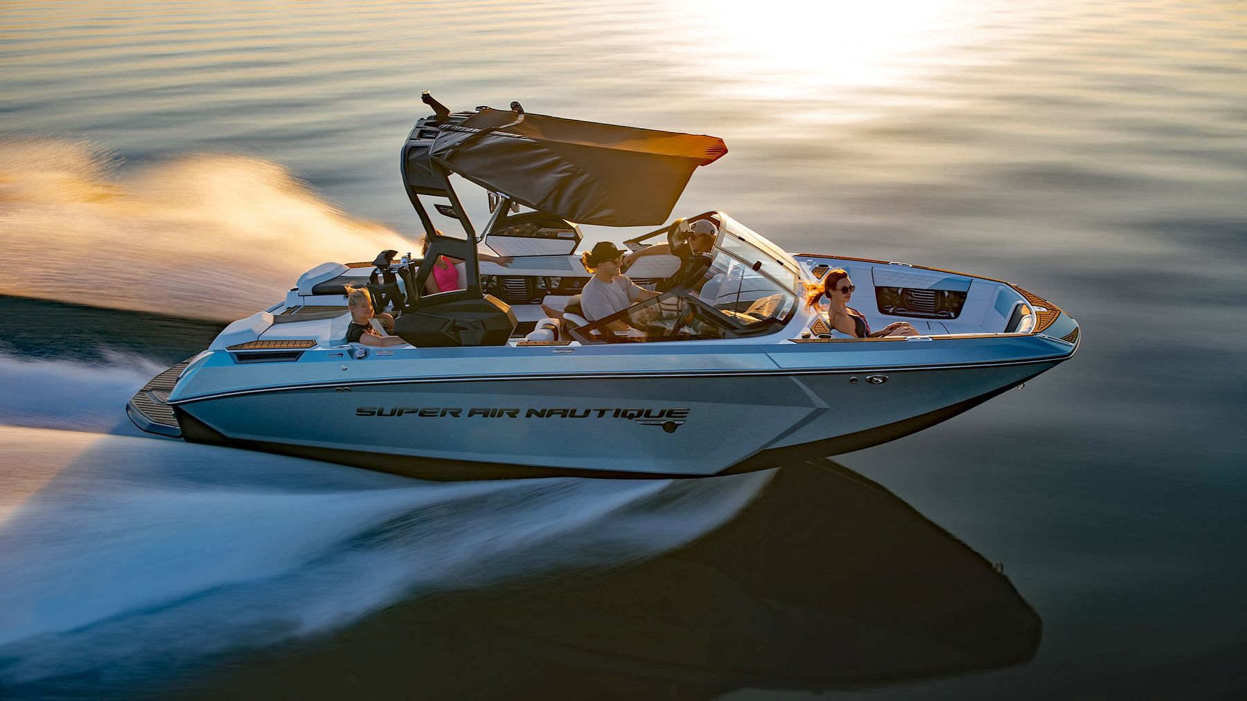 Super Air Nautique G23