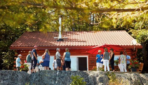 Mystery dinner dock party