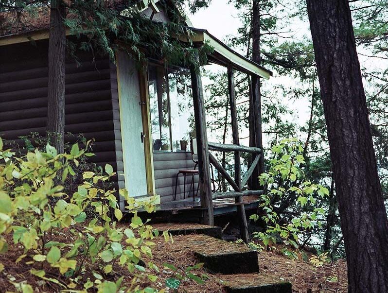 A Panache lake cabin