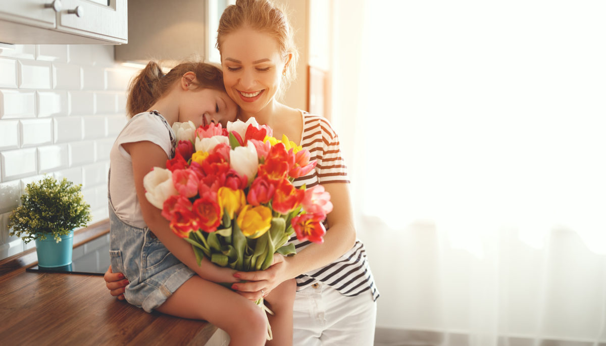 mother's day daughter and mom gifts real moms love