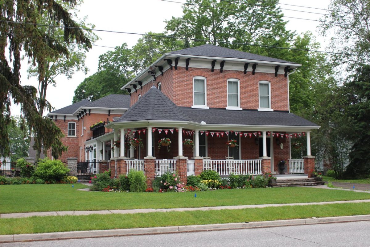 Westlawn Bed and Breakfast