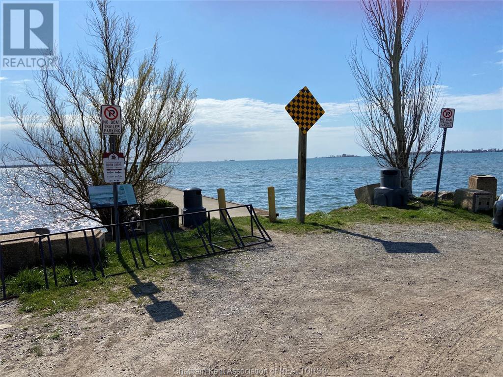 Submerged lot for sale