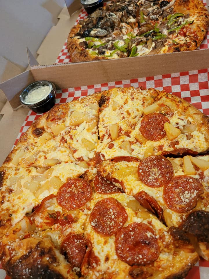 The red umbrella inn pizza