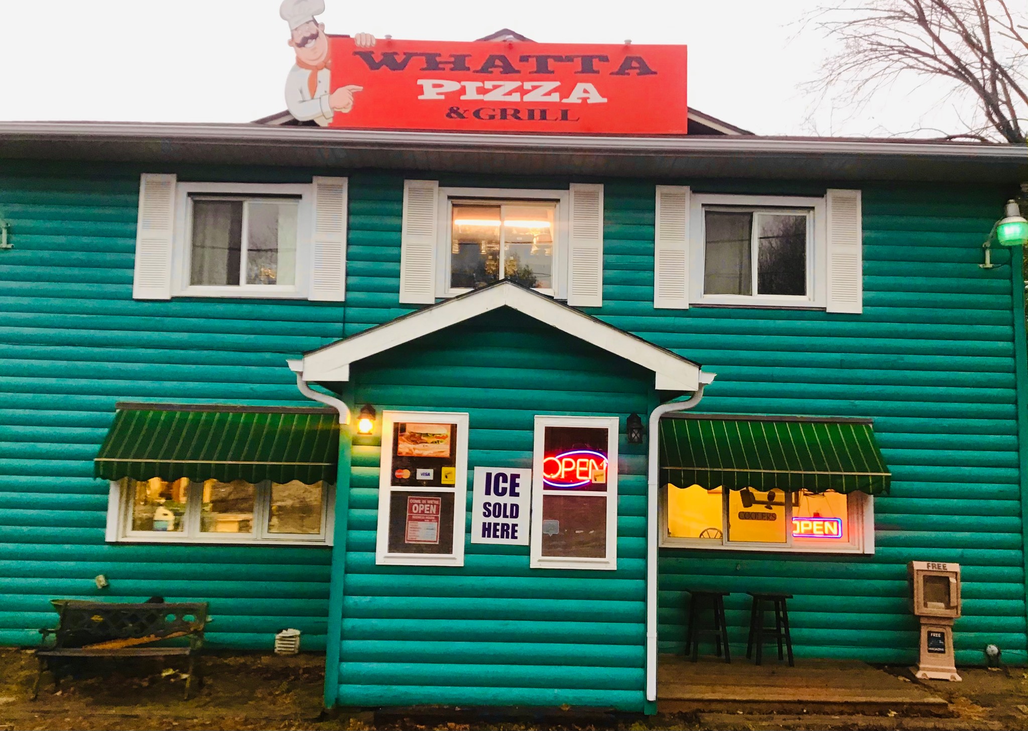 Whatta Pizza & Grill, Seguin, Ont.