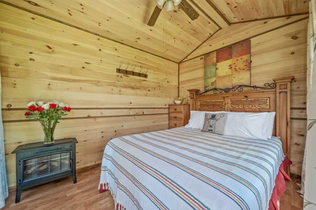 bed in bunkie