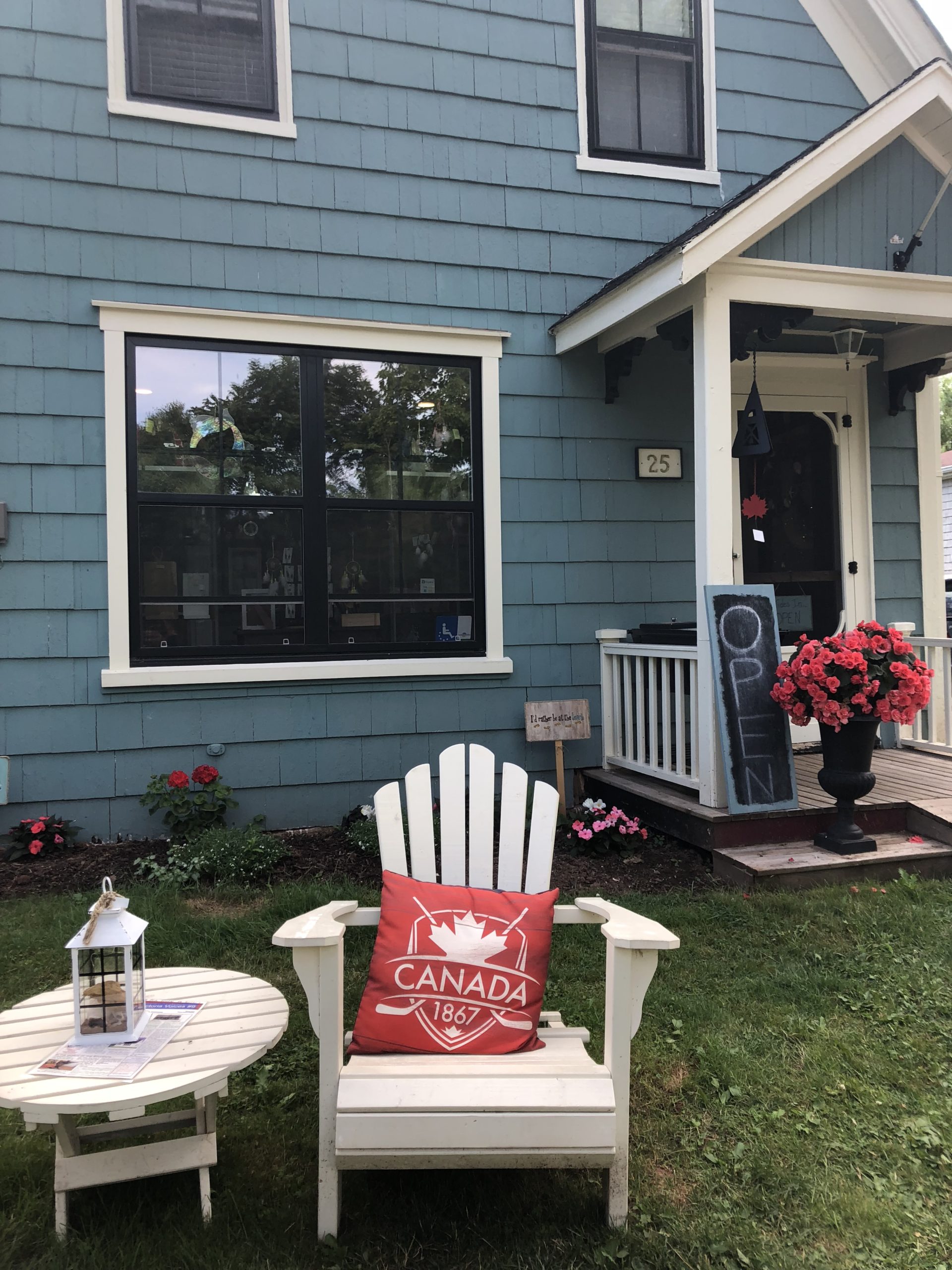 the exterior of bittersweet rose shop in victoria-by-the-sea