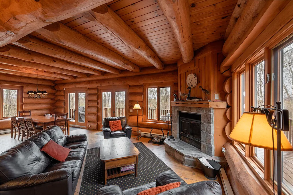 Cottage living room