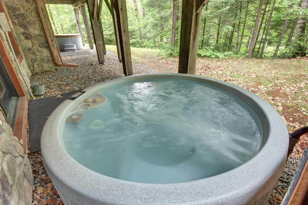 Cottage hot tub