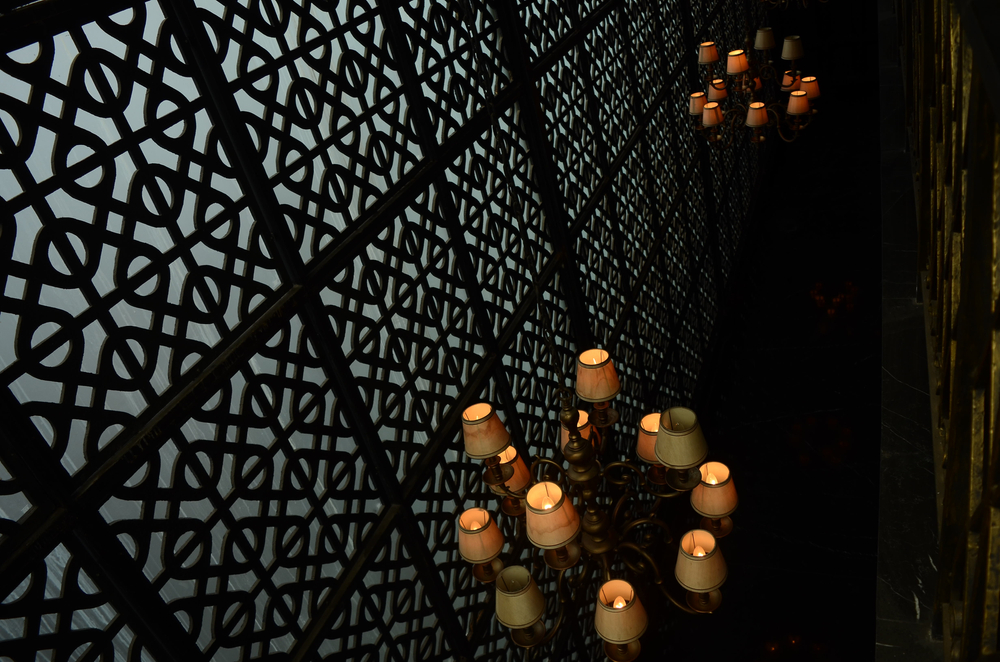 A room divider for heating half a room