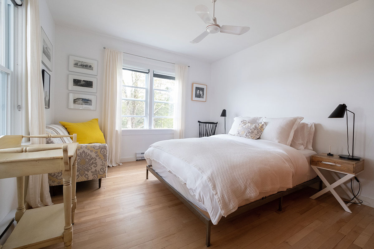 Pauline and Robbie's bedroom in their cottage