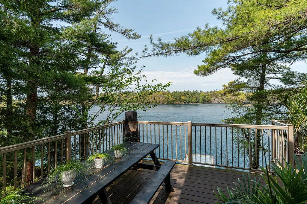 Cottage Deck