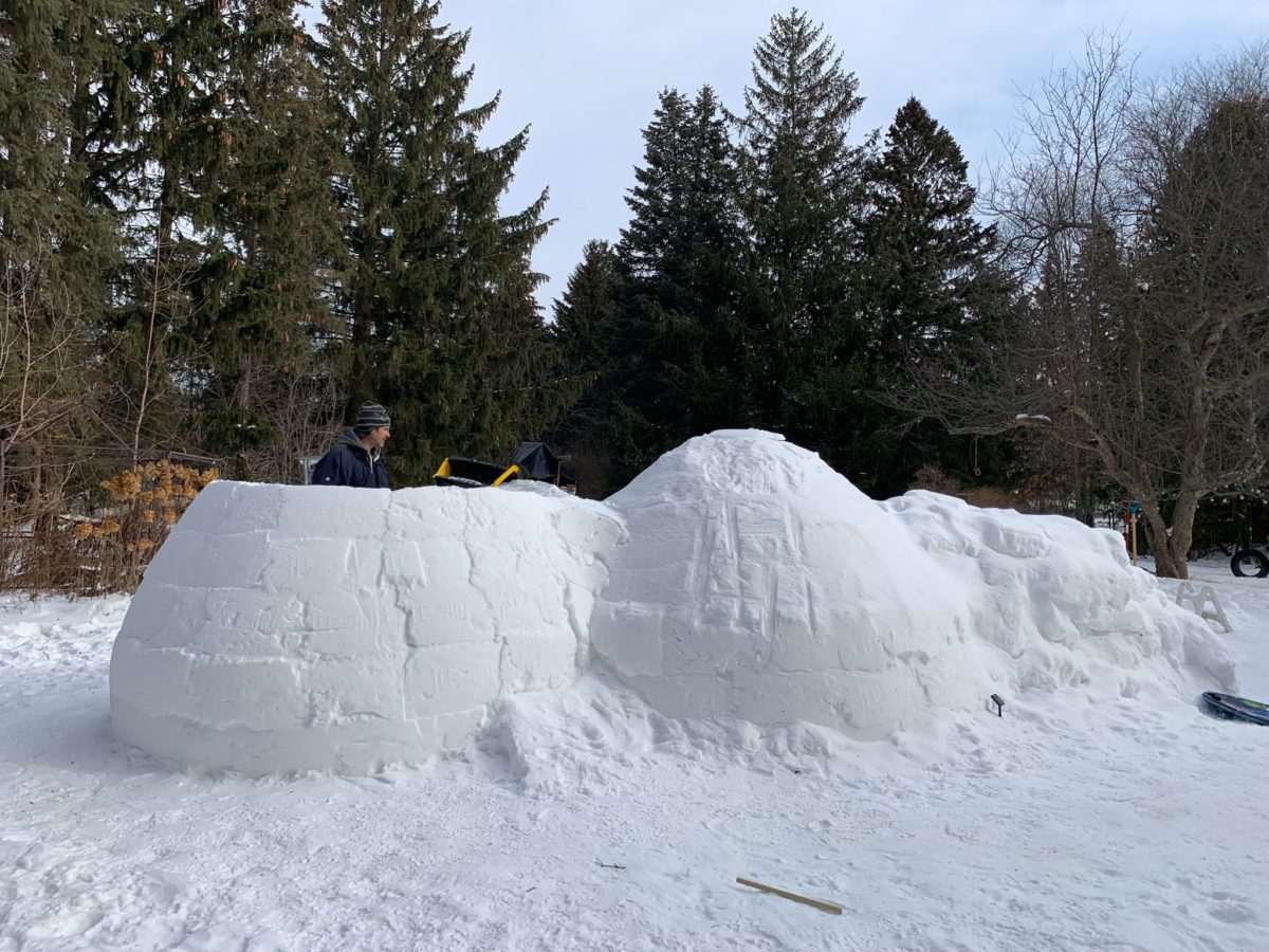 Winter Fort Snow fort building techniques from an expert - Cottage Life