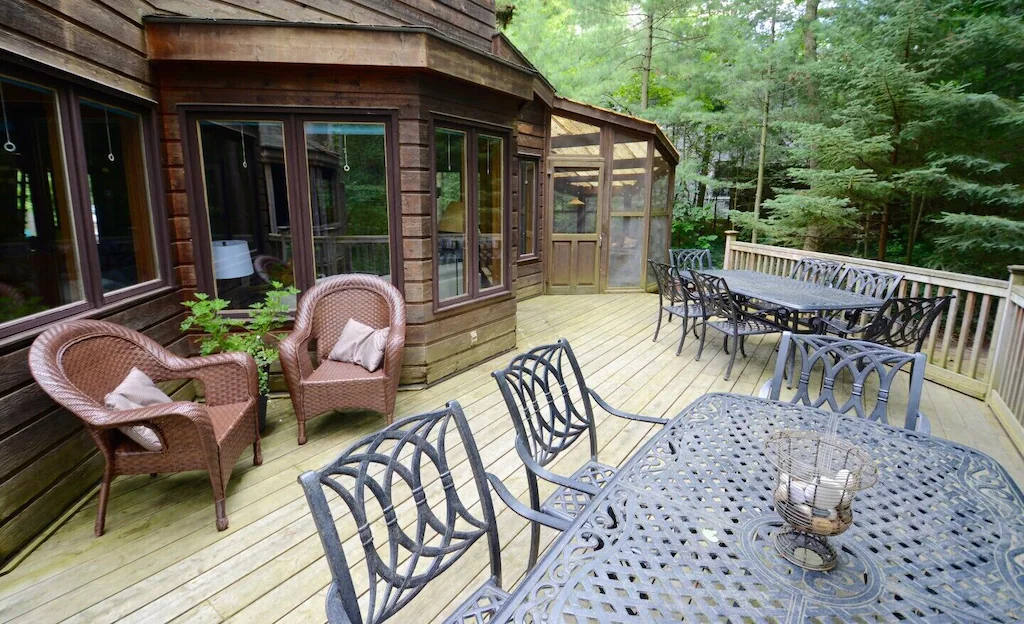 Cottage Deck