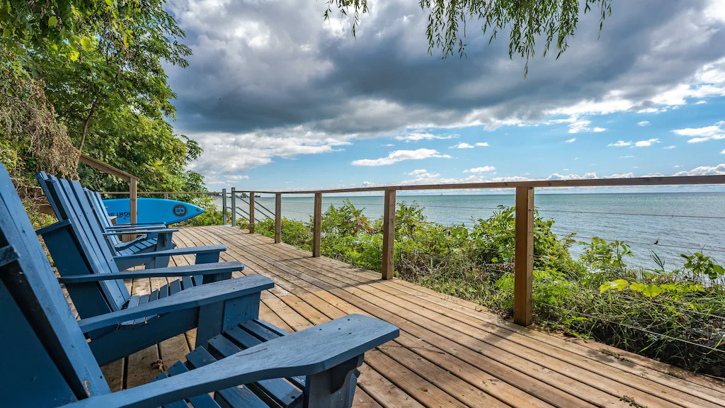 Cottage Deck